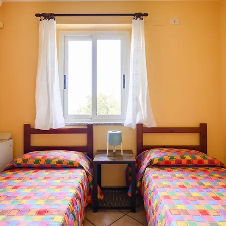 La Collina Degli Ulivi 巴里萨尔多